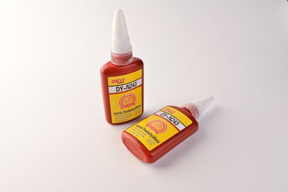Threadlocker Adhesieve anaërobe afdichtmiddel voor pijpleden biedt effectief schroefvergrendelen en lekpreventie in apparatuur