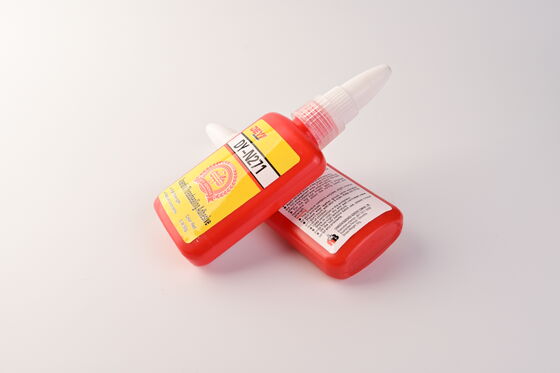 Threadlocker Kleefmiddel Rood Hoge sterkte Anaërobe schroeflijm Ideaal voor industriële mechanische bevestiging en assemblage
