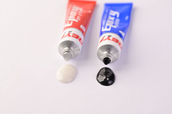 5 minuten snel uithardende zwart-witte epoxygellijm Hoge sterkte isolerende lijm voor reparatie van elektrische apparatuur